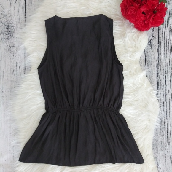 🌟LIKE NEW🌟 EXPRESS charcoal gray top - Picture 4 of 4